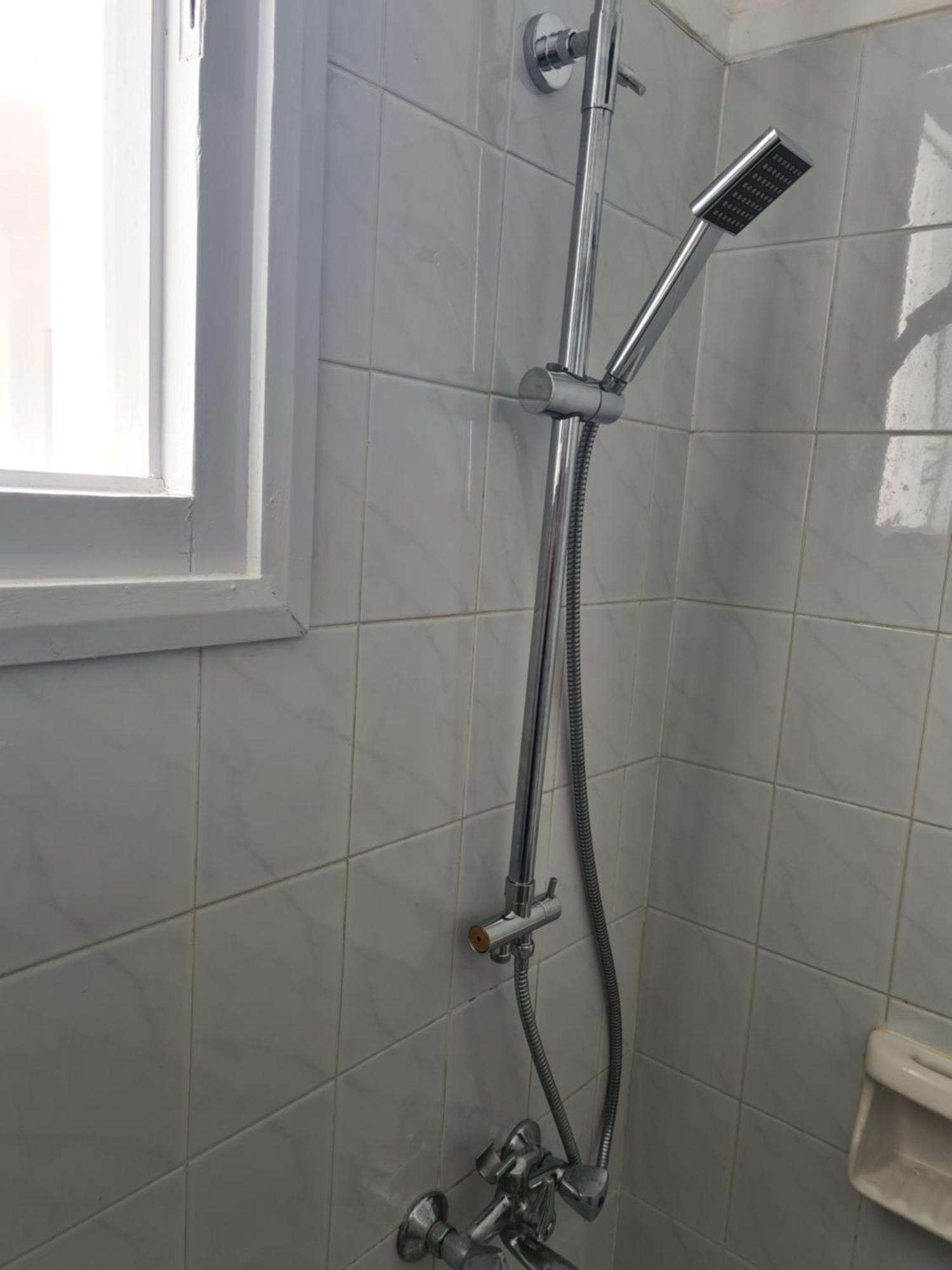 Crown Apartment *